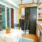 Design Modernist Apartment
